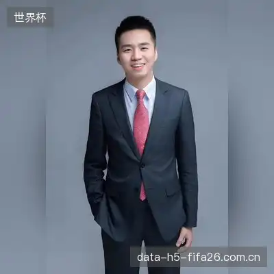 崔英
